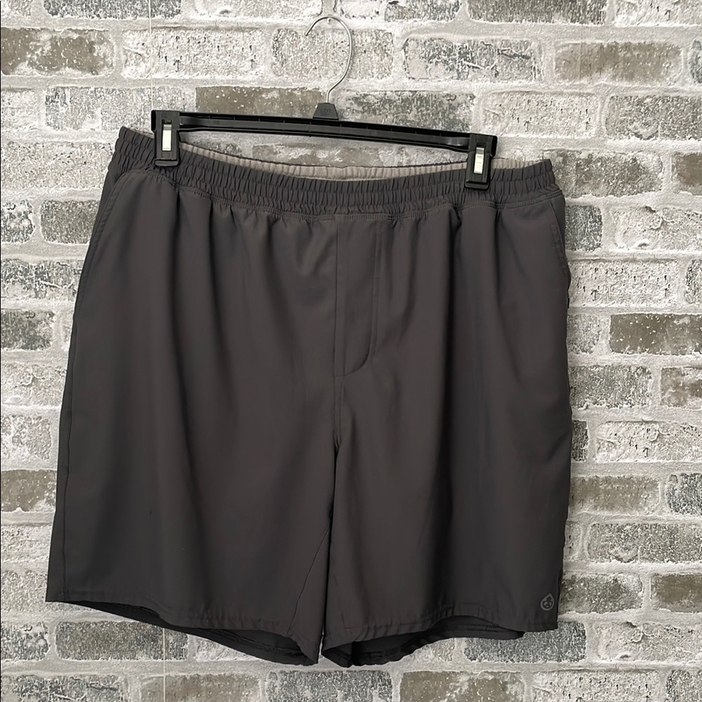 Tasc Gray Performance Athletic Shorts Men’s XXL Elastic Waist Lined Gym